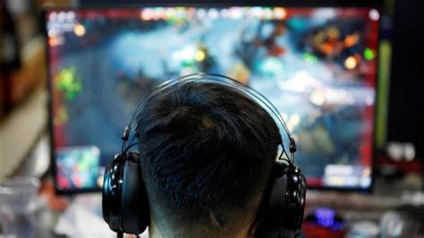 China drafts new rules proposing restrictions on online gaming